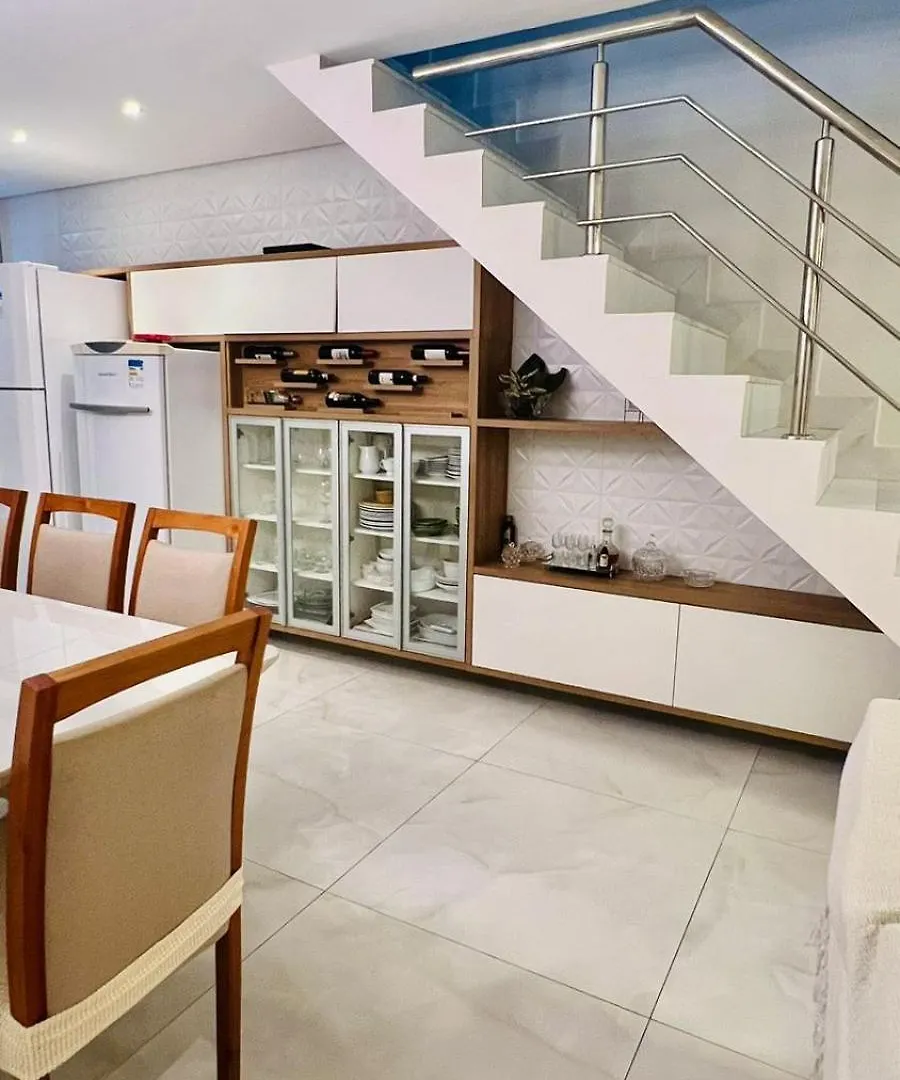 Casa 4 Quartos - Centro - Otima Localizacao 포르투세구로